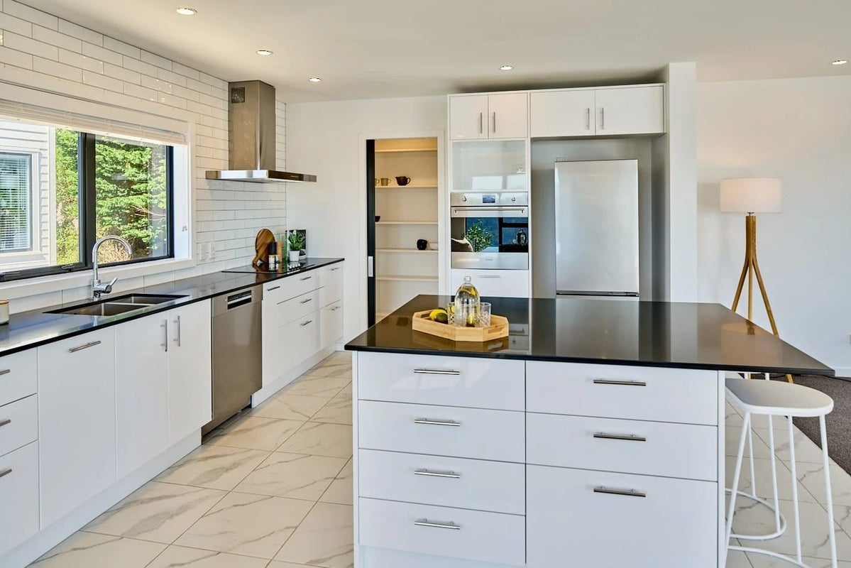 5/25 Thane Road, Roseneath, Wellington - Carousel 2