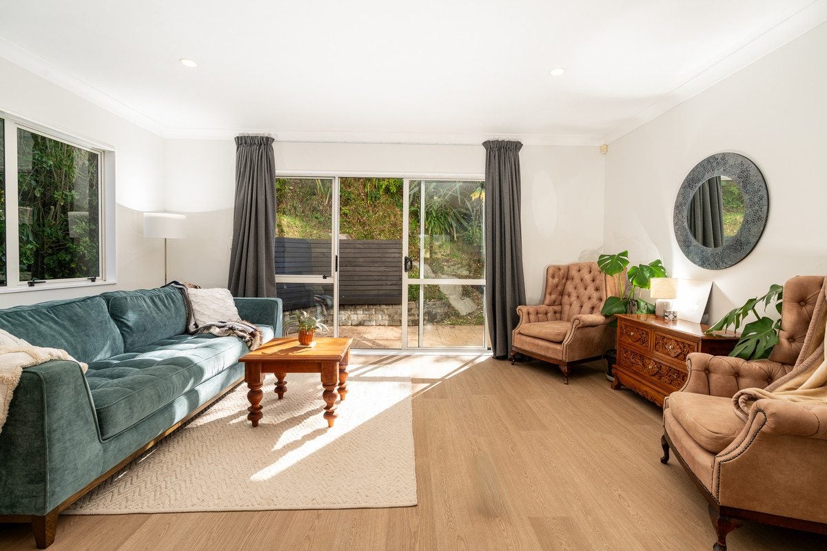 23 Percy Dyett Drive, Karori, Wellington - Carousel 2