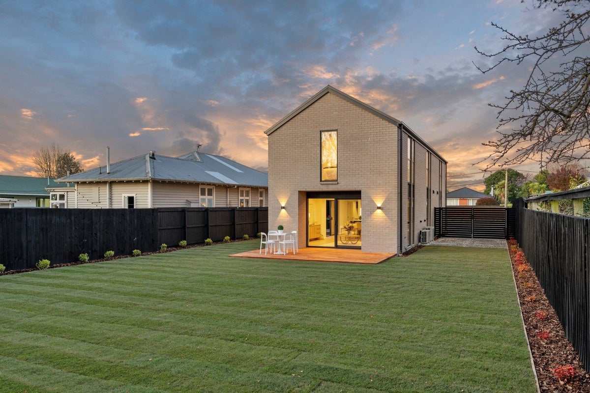 19 Fergusson Avenue, Mairehau, Christchurch - Carousel 1