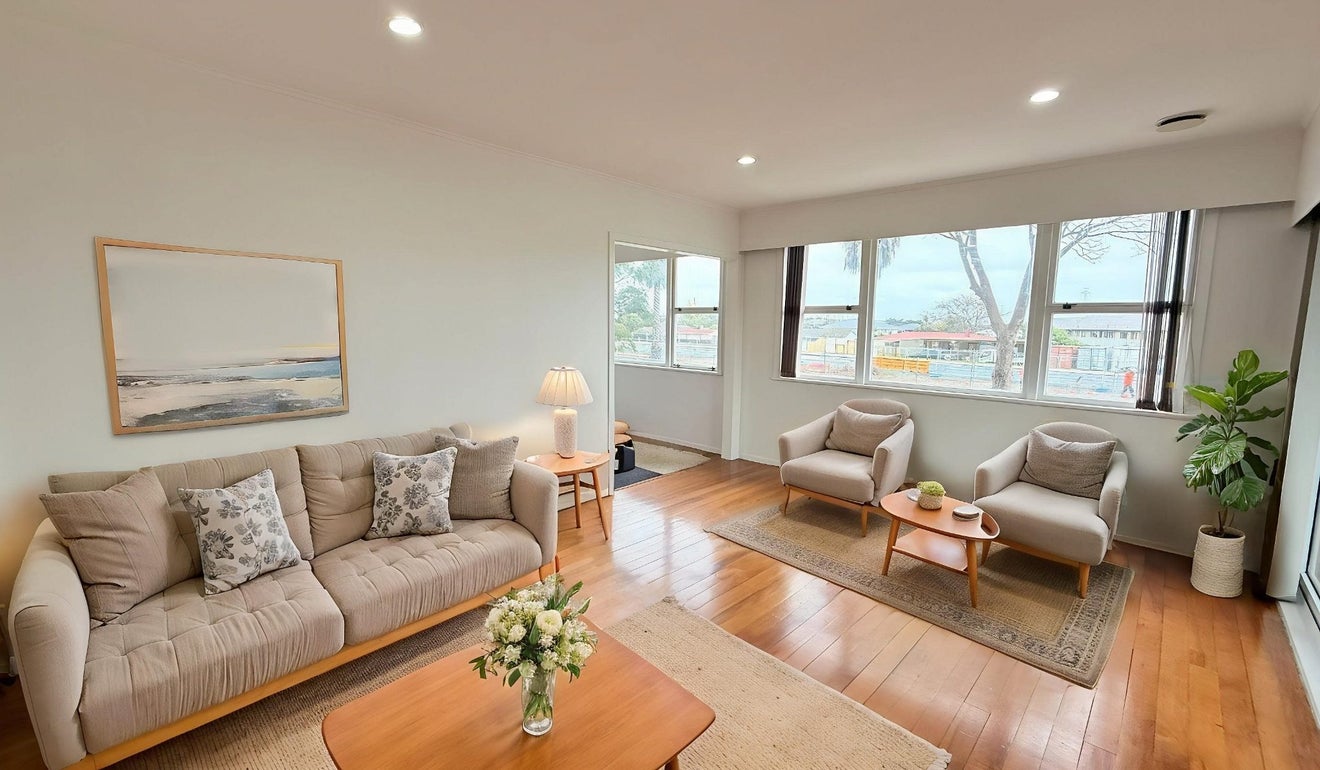 140 Ti Rakau Drive, Pakuranga, Auckland - Carousel 2