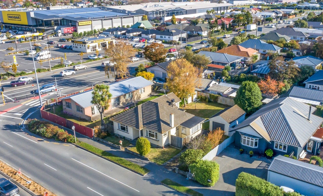 193 Main North Road, Redwood, Christchurch - Carousel 2