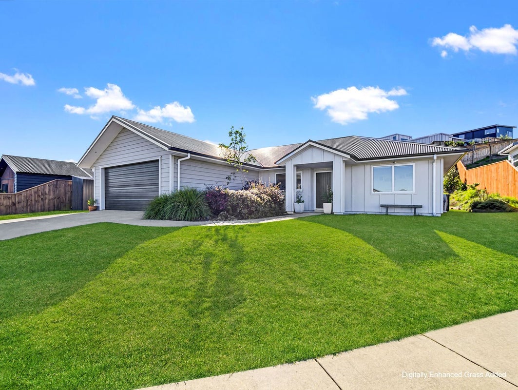 5 Karanema Place, Coastlands, Whakatane - Carousel 1