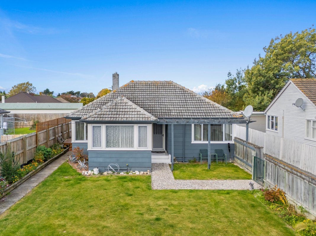 62 Hutcheson Street, Mayfield, Blenheim - Carousel 1
