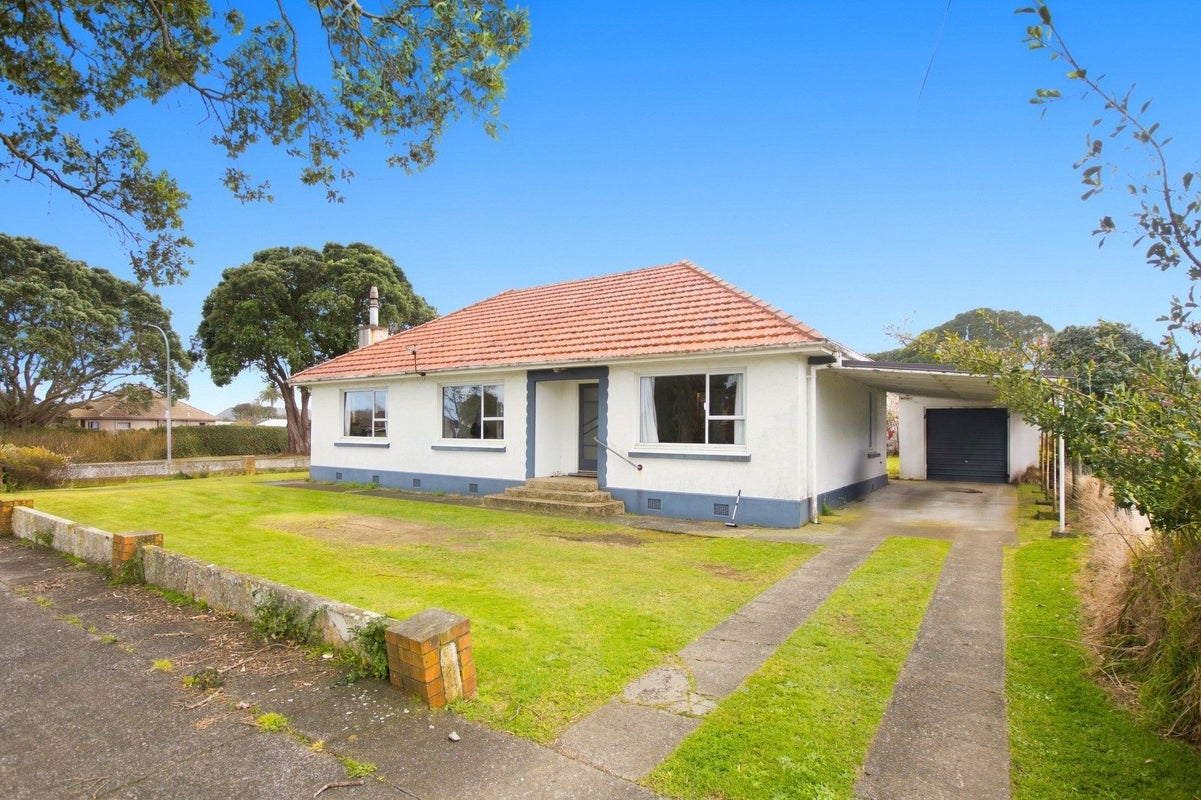 28 Seymour Street, Waitara, Waitara - Carousel 1
