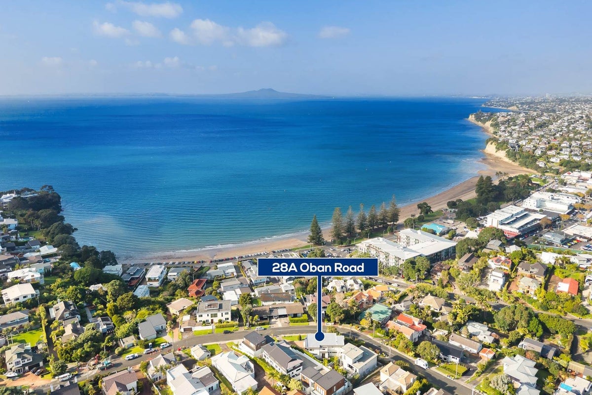 28A Oban Road, Browns Bay, Auckland - Carousel 2