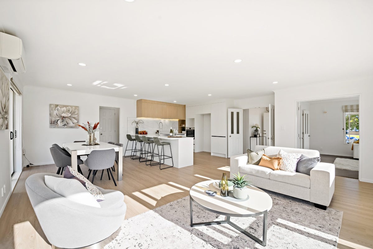 88 Redcastle Drive, East Tamaki, Auckland - Carousel 2