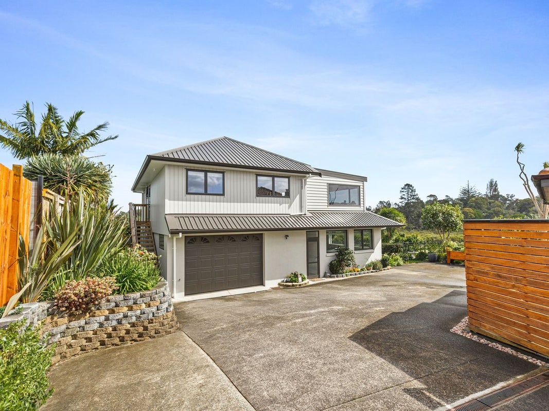 34A Renata Crescent, Te Atatu Peninsula, Auckland - Carousel 2