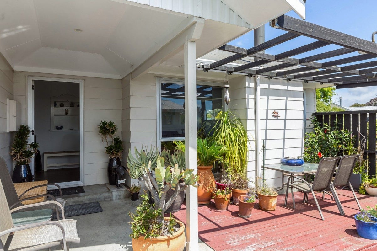 3 Okato Place, Kuripuni, Masterton - Carousel 2