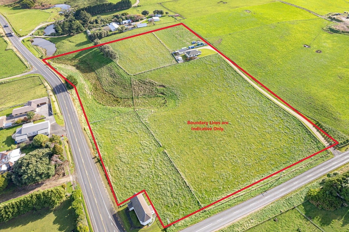 15 Rangitatau Road, PAKARAKA, WHANGANUI - Carousel 2