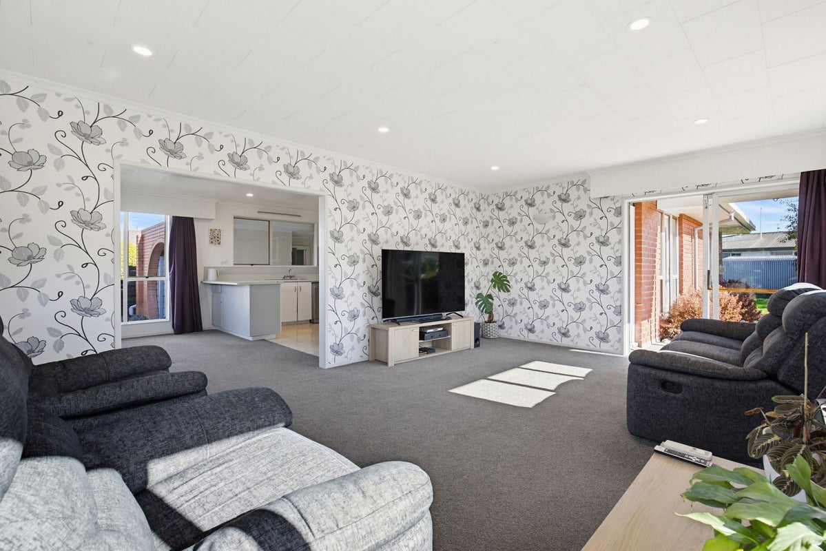 4 Manor Place, Redwoodtown, Blenheim - Carousel 1