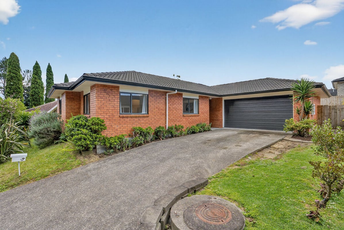 61D Sabulite Road, Kelston, Auckland - Carousel 1