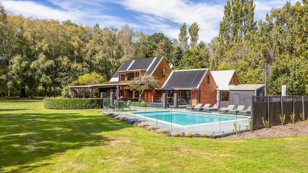 25 Taylors Road, Clarkville, Kaiapoi - Carousel 1