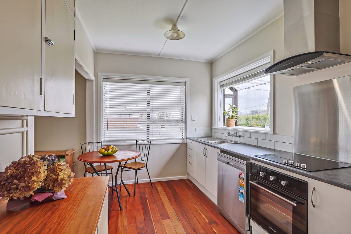 504 Terrace Road, Parkvale, Hastings - Carousel 1