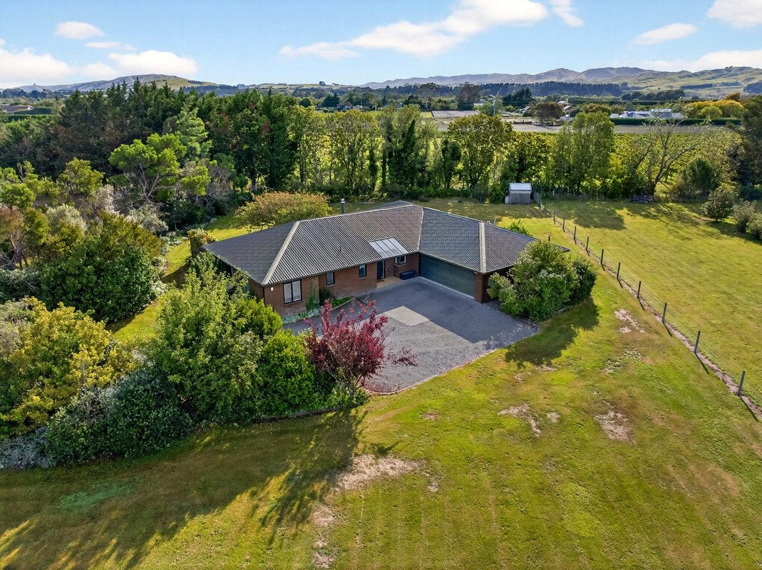 33 New York ST, Martinborough, MARTINBOROUGH - Carousel 1