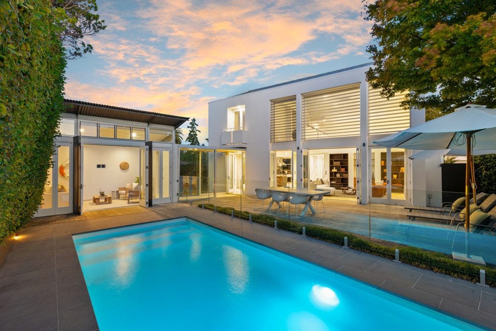100A Glandovey Road, Fendalton, Christchurch - Carousel 1
