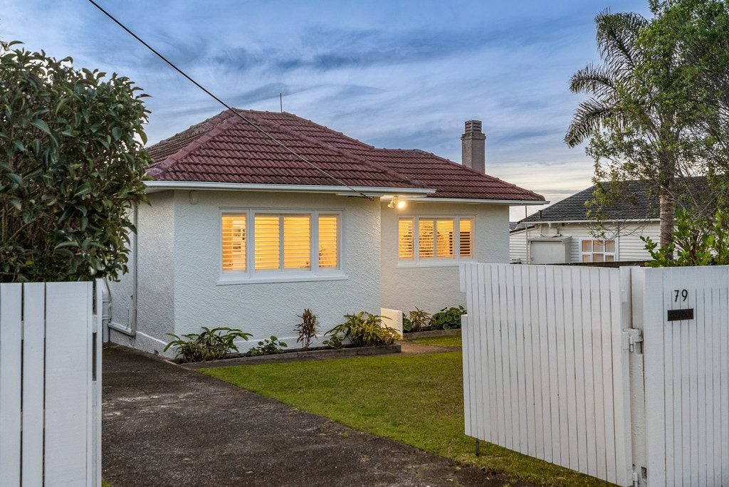 79 Astley Avenue, New Lynn, Auckland - Carousel 1