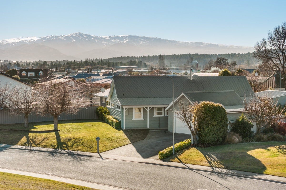 23 Orchard Drive, Alexandra, Alexandra - Carousel 1