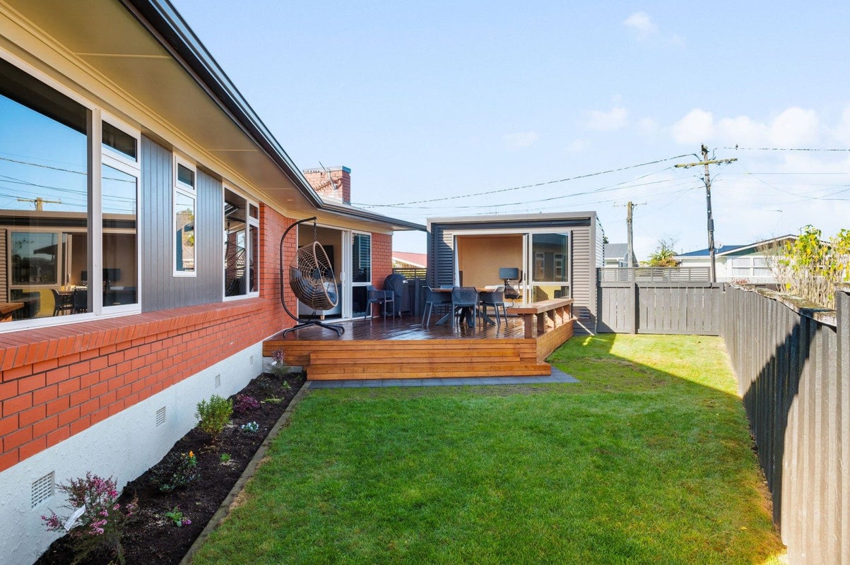 50 English Street, St Andrews, Hamilton - Carousel 1