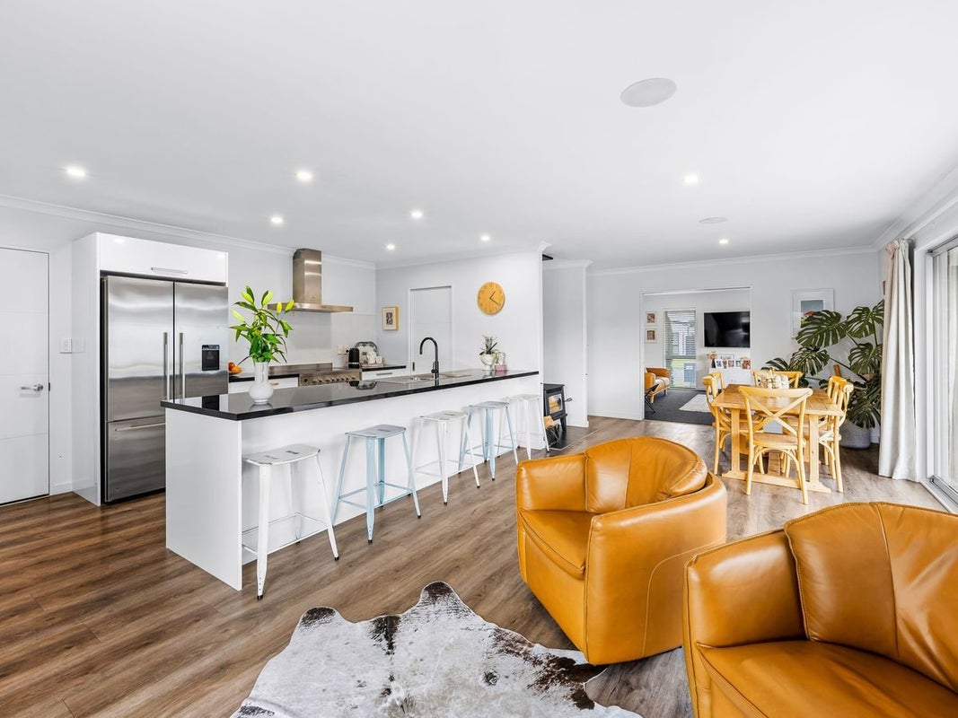 6 Radcot Drive, Rolleston, Rolleston - Carousel 2