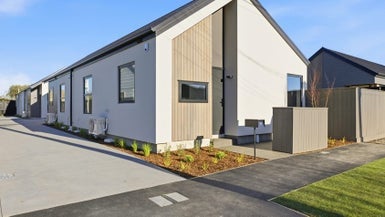 4 Evatt Street, Bryndwr, Christchurch - Carousel 1