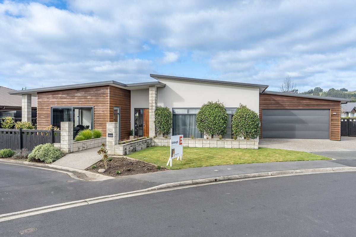 24 Glengarry Court, Mosgiel, Mosgiel - Carousel 1