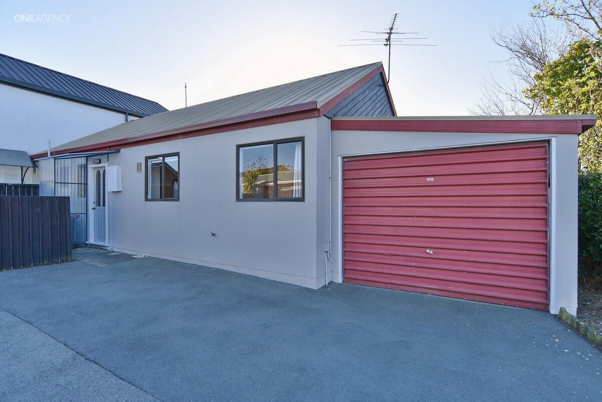4/129 Clarence Street, Riccarton, Christchurch - Carousel 1