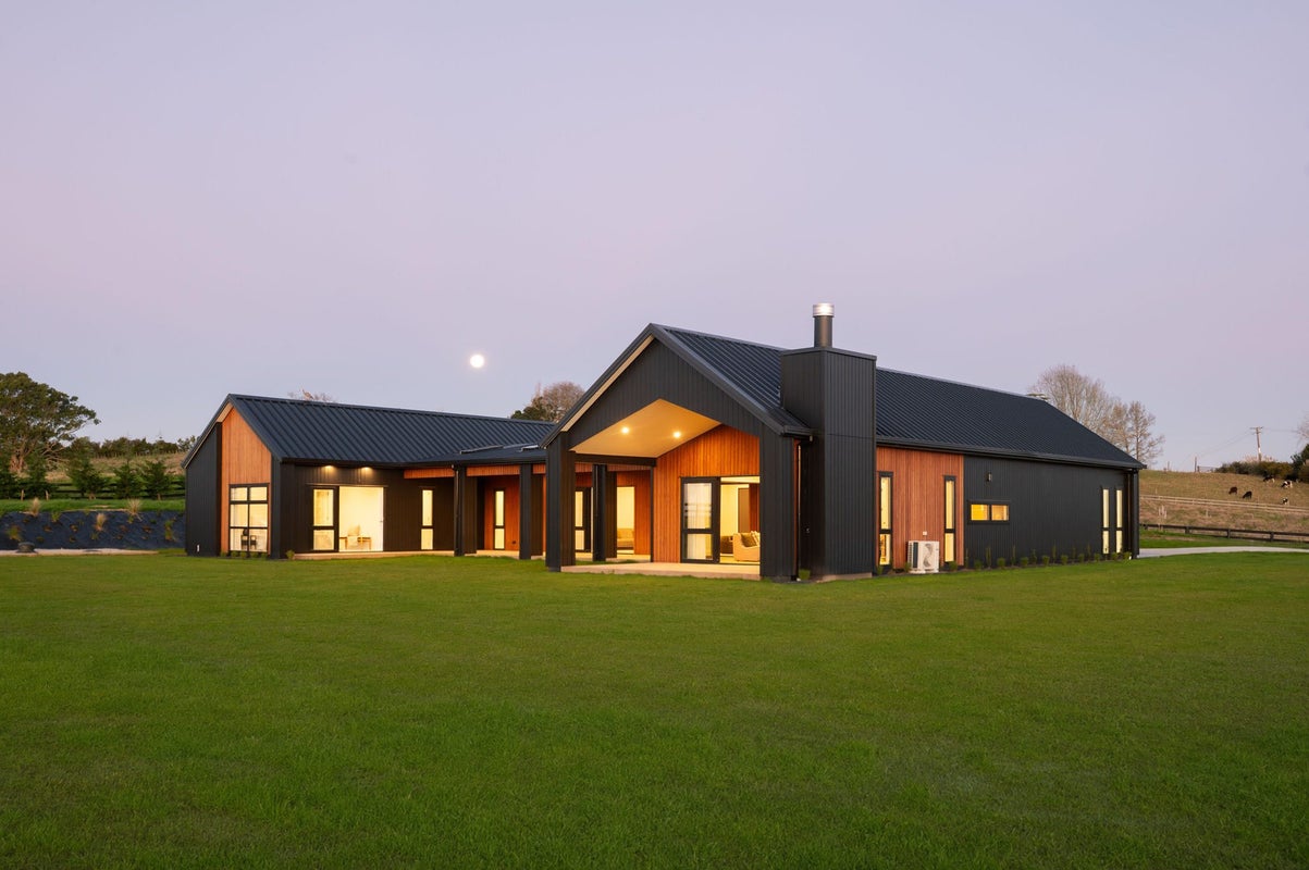 191 Ohinewai Road, OHINEWAI, HUNTLY - Carousel 1