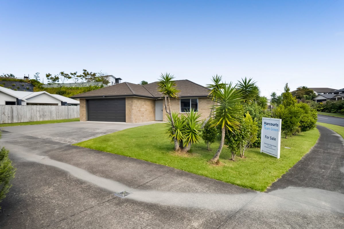 17 Heta Road, Highlands Park, New Plymouth - Carousel 28