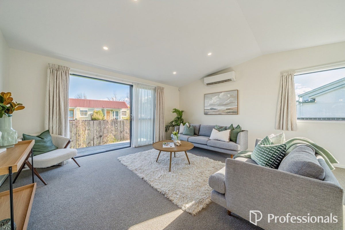 25B Douglas Street, Waiwhetu, Lower Hutt - Carousel 1