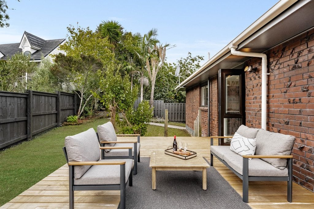 8 Worley Place, Saint Johns, Auckland - Carousel 23