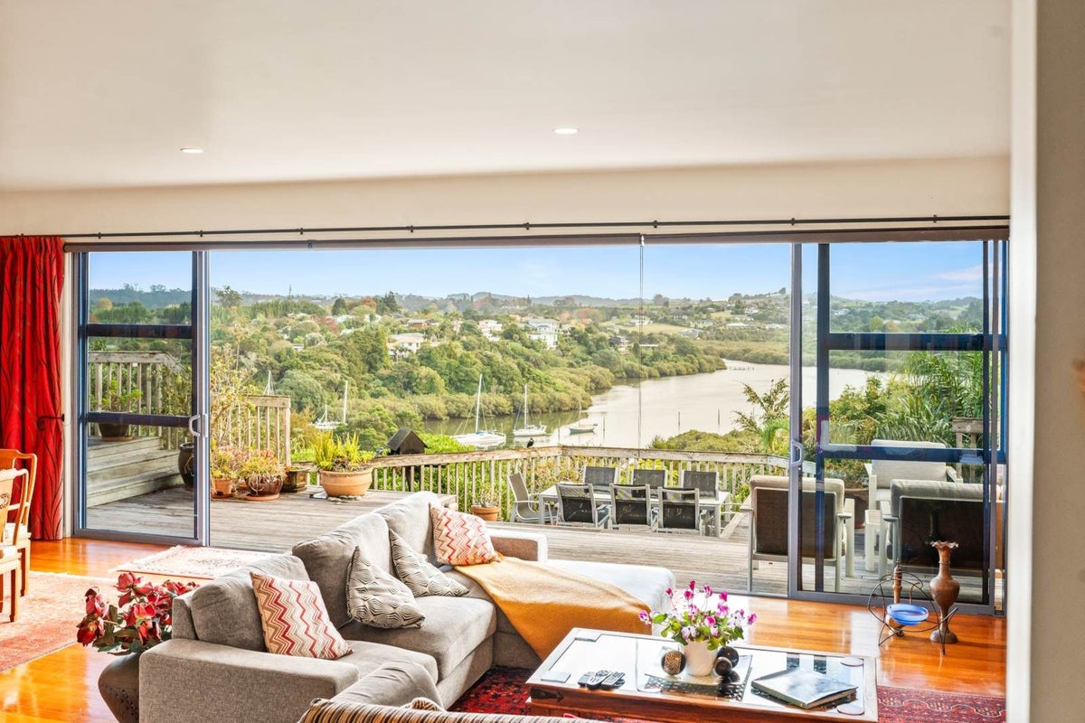 30 Rarere Terrace, Kerikeri, Kerikeri - Carousel 1