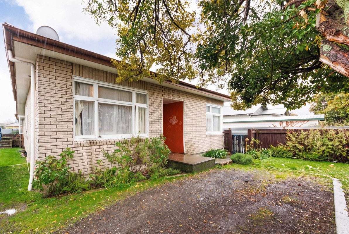 31 Knowles Street, Terrace End, Palmerston North - Carousel 14