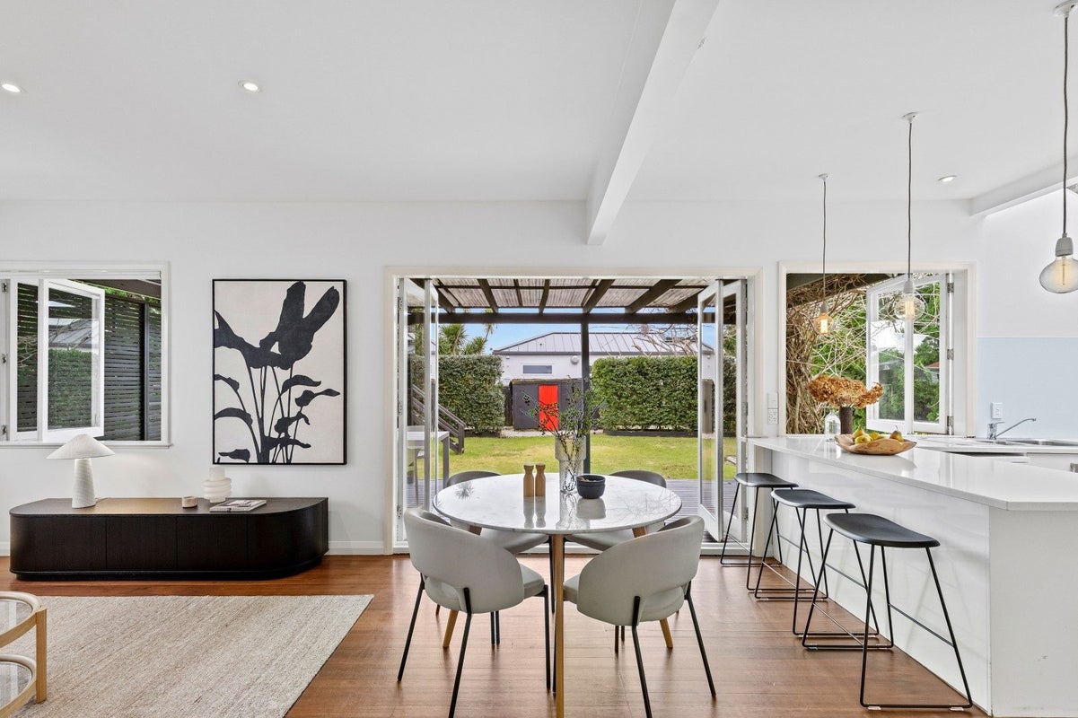 265 Point Chevalier Road, Point Chevalier, Auckland - Carousel 2