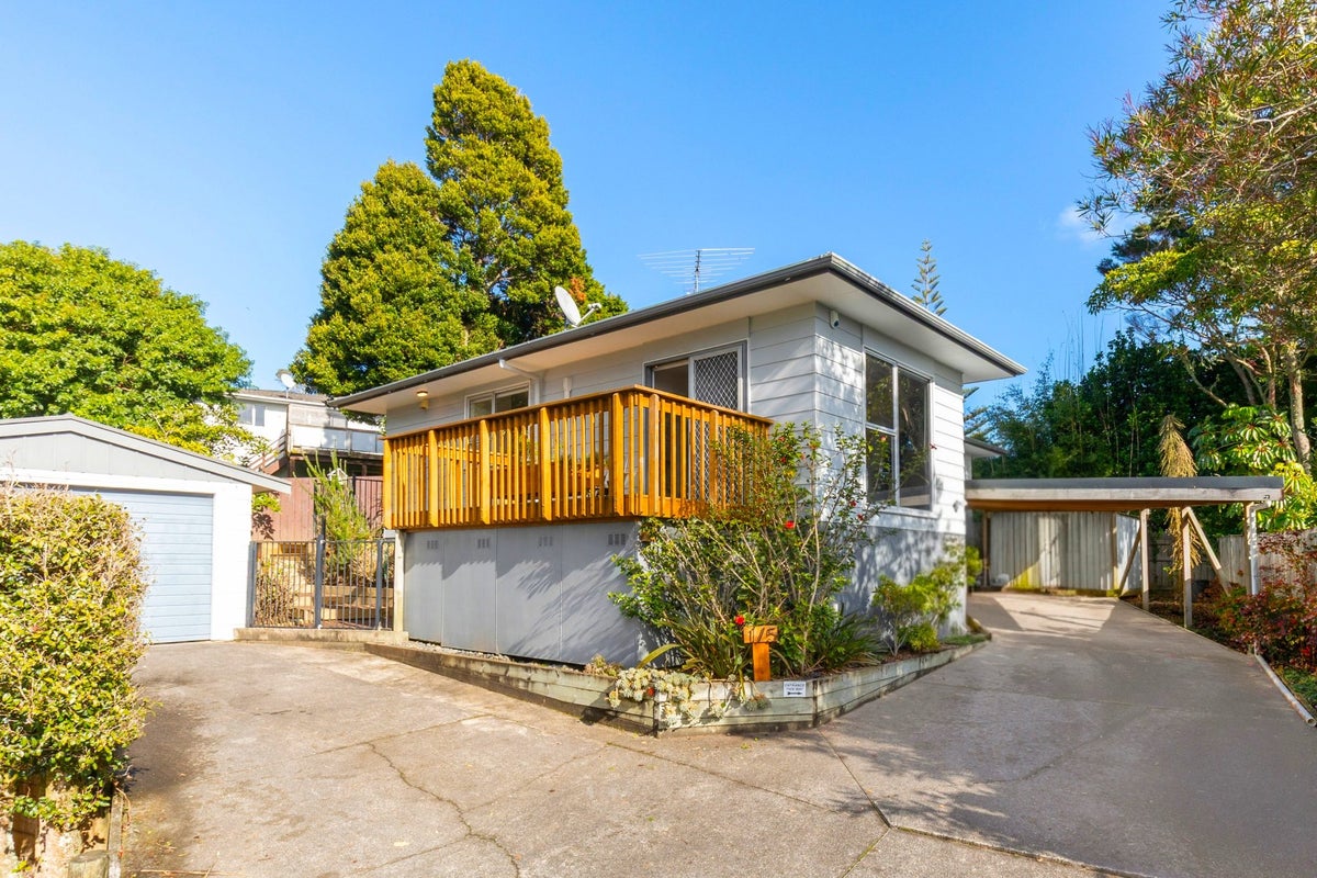 1/5 Classic Grove, Bayview, Auckland - Carousel 2
