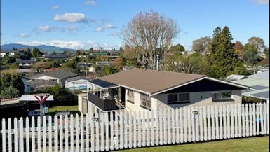 3 Linden Street, Kihikihi, Te Awamutu - Carousel 1