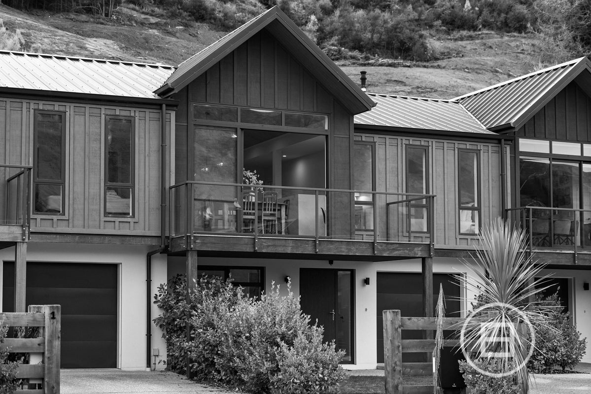 3 Phoenix LANE, Arthurs Point, Arthurs Point - Carousel 1