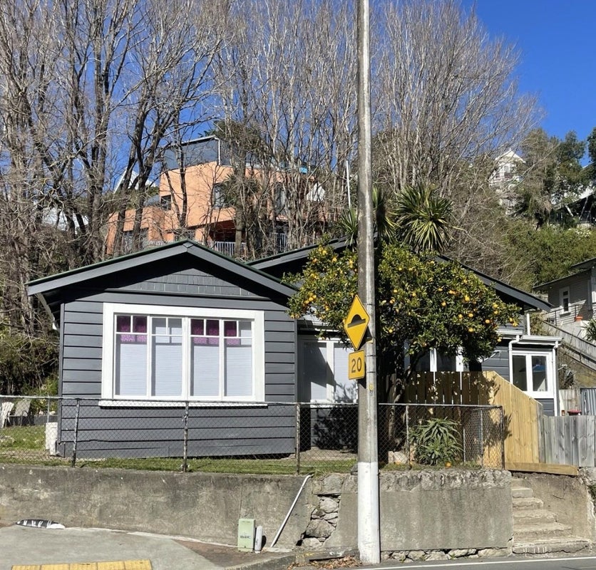 80 Shakespeare Road, Bluff Hill, Napier - Carousel 1
