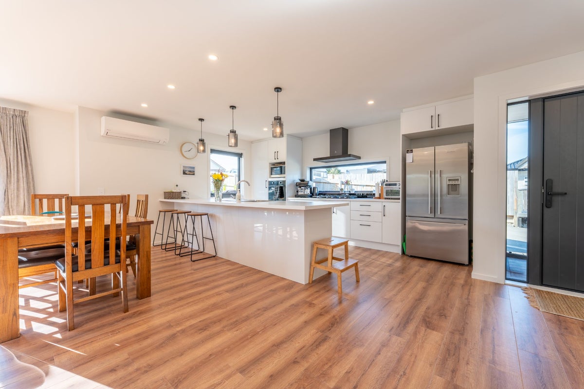 36B Jellicoe Street, Oceanview, Timaru - Carousel 1