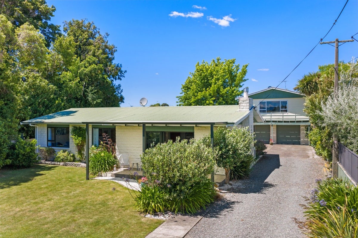 7 Staces Road, Grovetown, Blenheim - Carousel 1