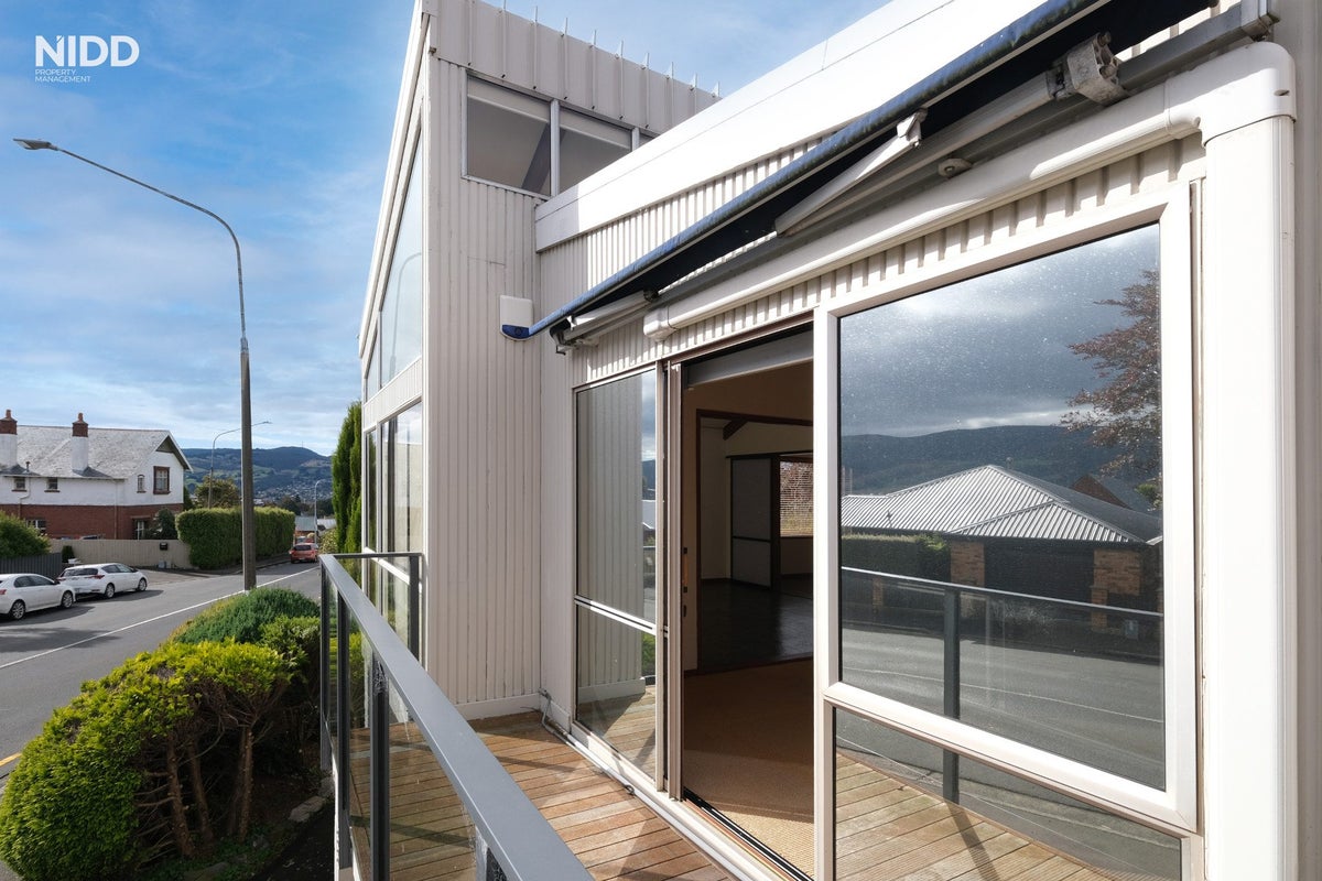 244A Highgate, Roslyn, Dunedin - Carousel 2