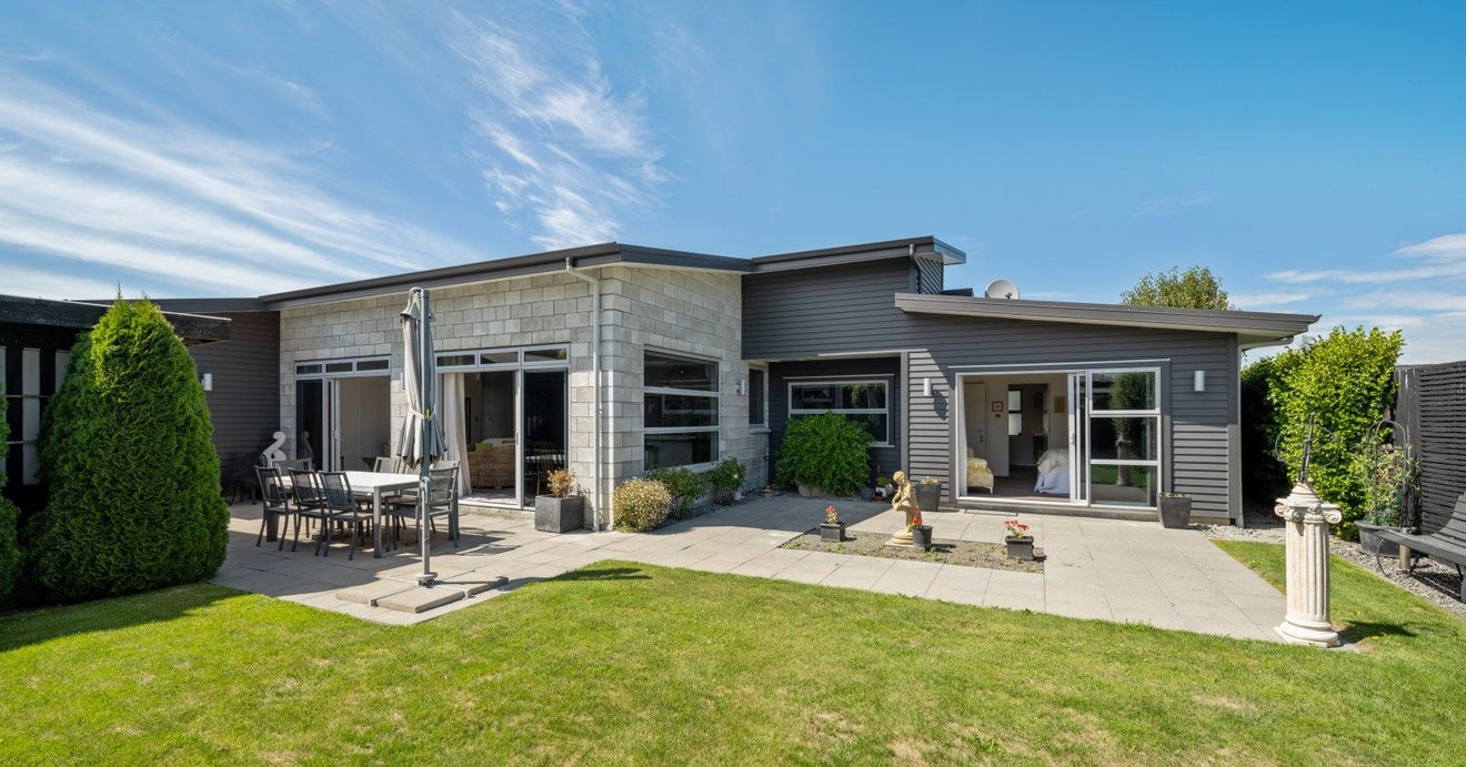 23 Covent Gardens, Springlands, Blenheim - Carousel 1