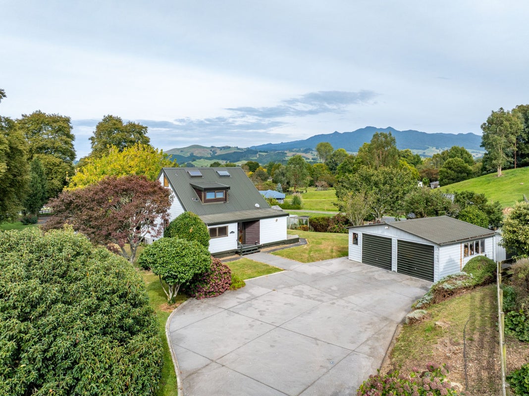 93 Penny Road, Pirongia, Te Awamutu - Carousel 1