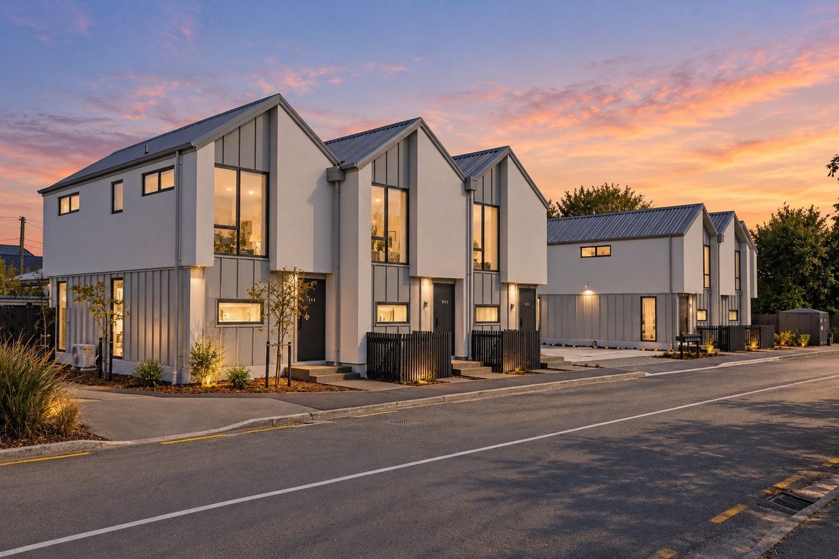 2/1 Perth Street, Richmond, Christchurch - Carousel 1