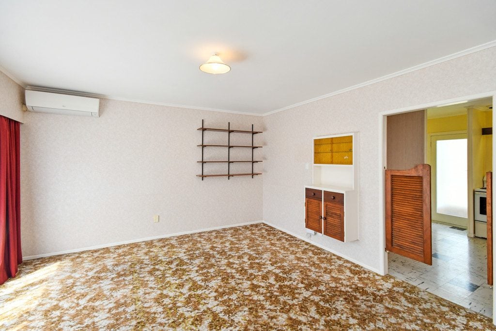 3/7 Halcyon Place, Papatoetoe, Auckland - Carousel 1