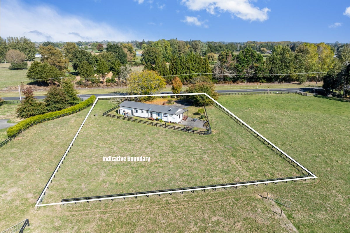 100 Bruntwood Road, Pukemoremore, Cambridge - Carousel 2