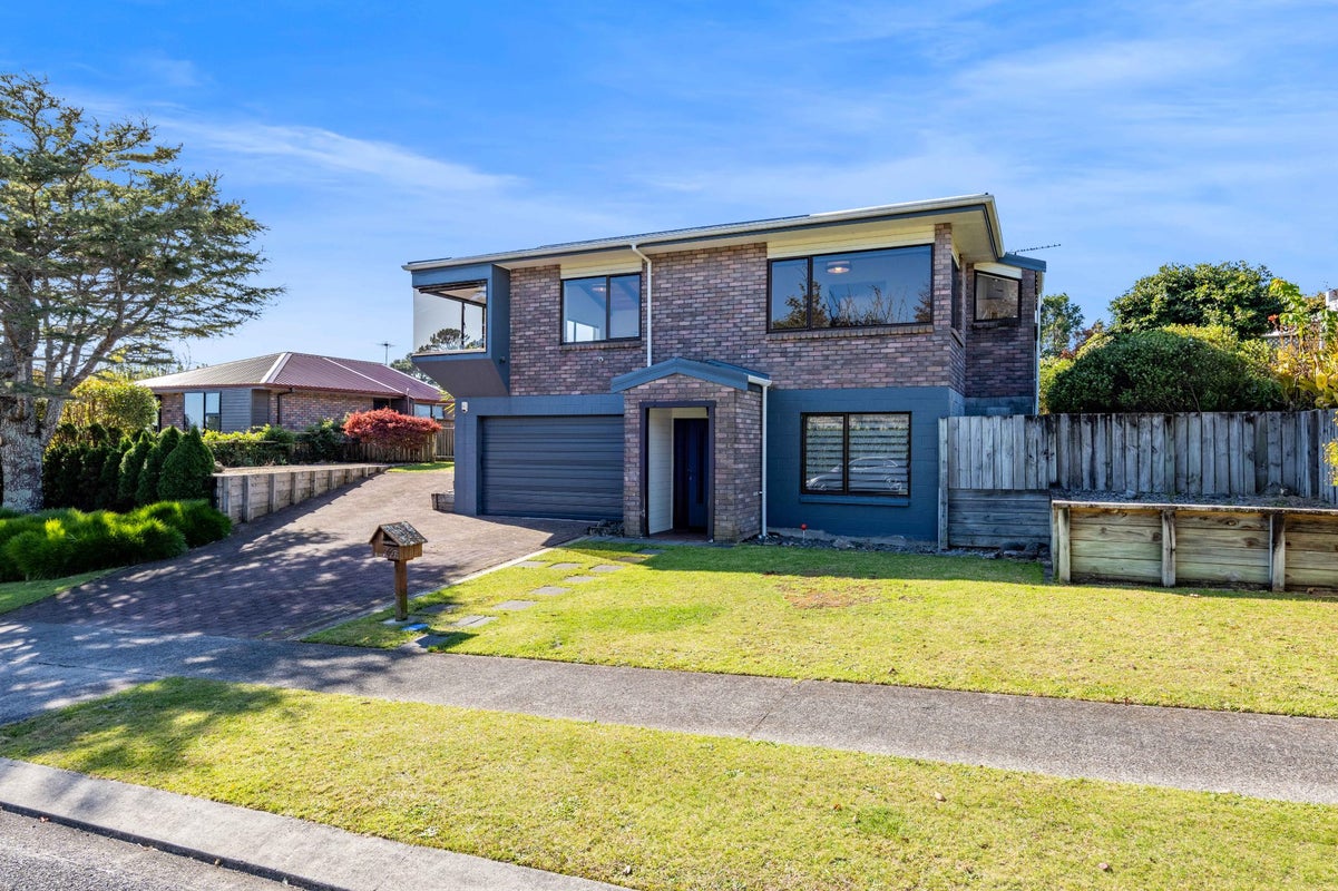 66 Karina Road, Merrilands, New Plymouth - Carousel 1