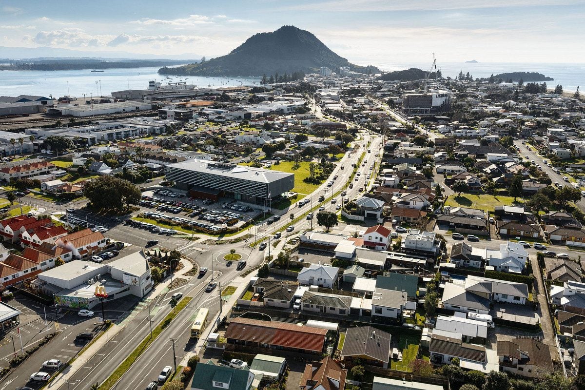 2/419 Maunganui Road, Mount Maunganui, Mount Maunganui - Carousel 1