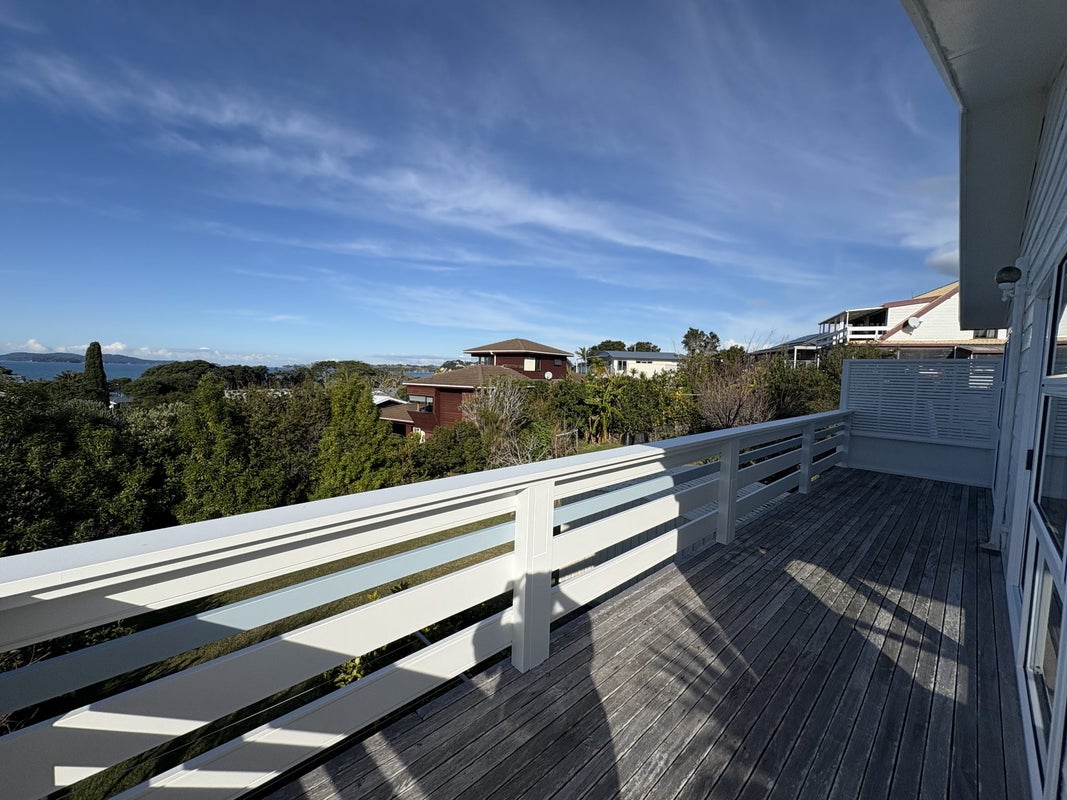 16 Arohia Place, Snells Beach, Snells Beach - Carousel 20