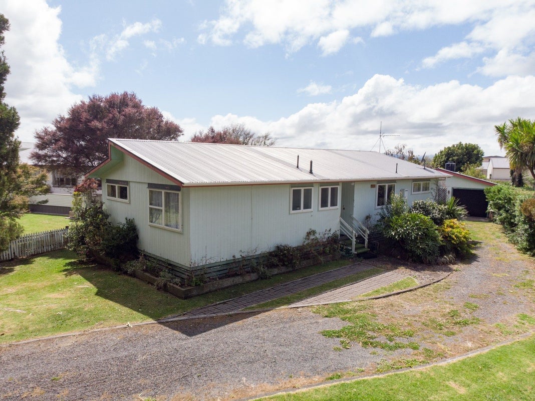 36 Pipiroa Road, Ngatea, Ngatea - Carousel 2