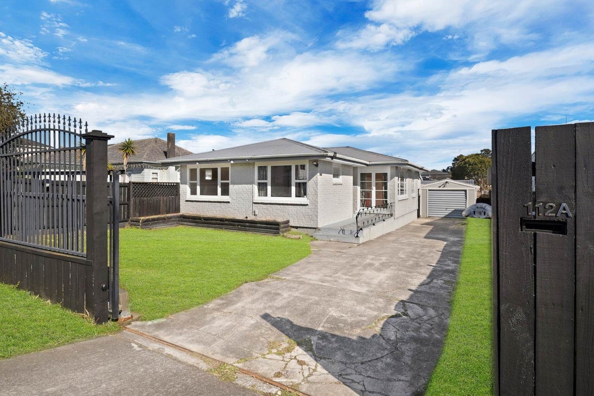 1/112 Maich Road, Manurewa, Auckland - Carousel 1